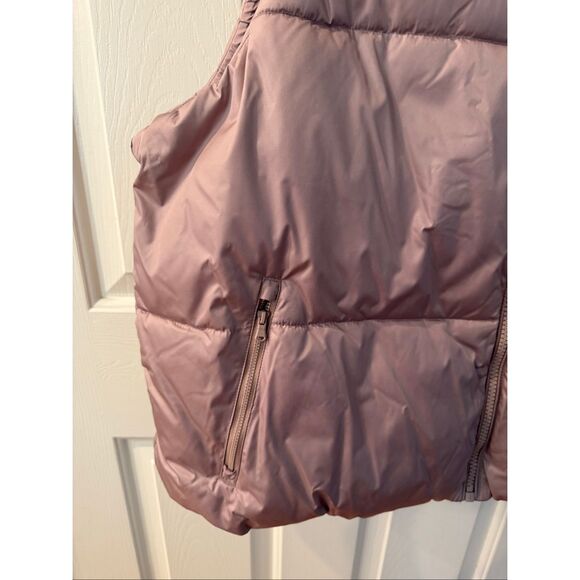 Old Navy Lavender Blush Puffer Vest sz 2X EUC - Picture 2 of 9